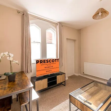 Newly Renovated Coach House By Prescott Apartments Bristol