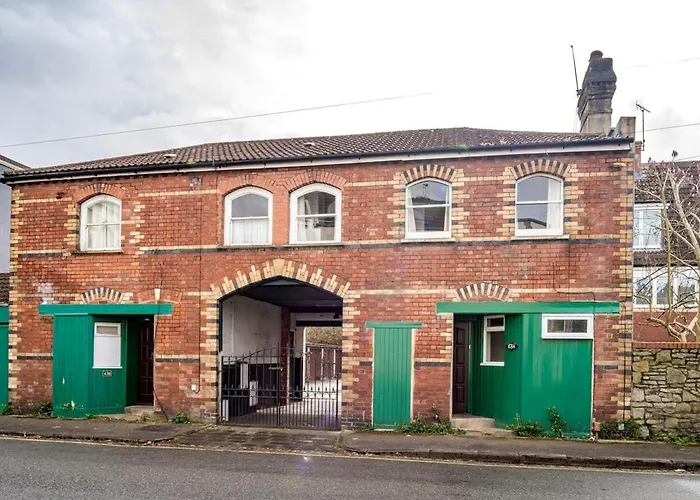 Newly Refurbished Coach House By Prescott Appartamento Bristol