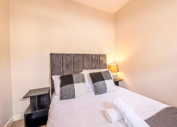 Apartment Newly Refurbished Coach House By Prescott *