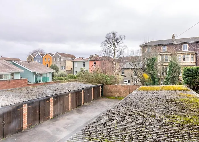 Apartment Newly Refurbished Coach House By Prescott